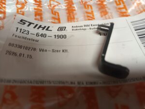 Lánc feszítőretesz